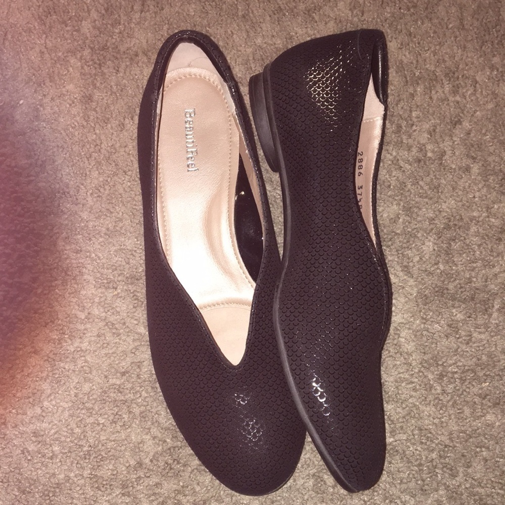 BeautiFeel Black Jolie Shiny Scale Print  Suede Slip On Leather Flats - Picture 3 of 10